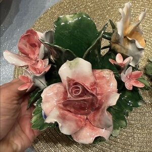 Vtg set of 2 Capodimonte Italy Porcelain Candle Holders Pink&yellow Roses 5.5*6”